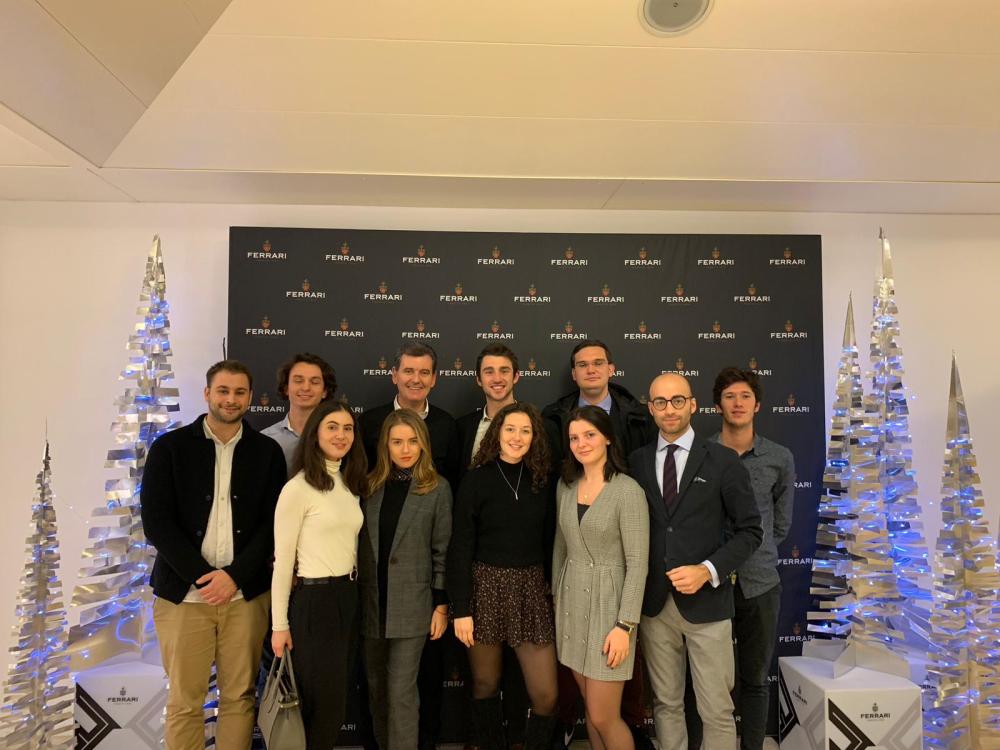 WhatsApp Image 2019-11-28 at 00.05.58